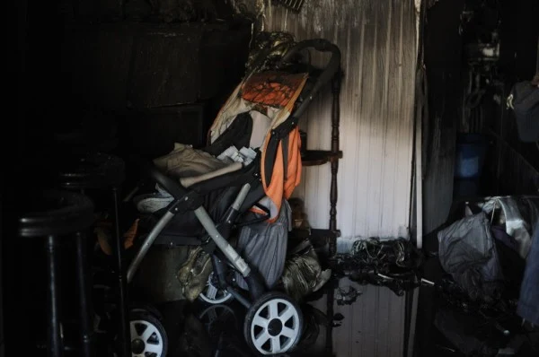 Τραγωδία στον Άγιο Δημήτριο: Μάνα και παιδί πέθαναν από φωτιά μέσα στο σπίτι τους (ΦΩΤΟ)