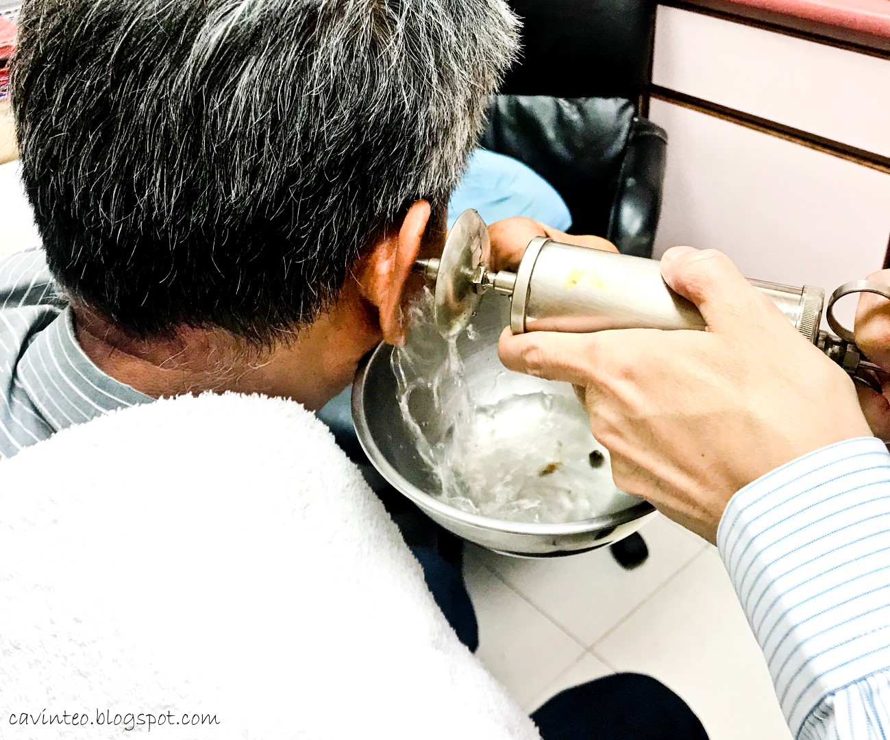 Entree Kibbles Ear Wax Removal The Western Medical Way