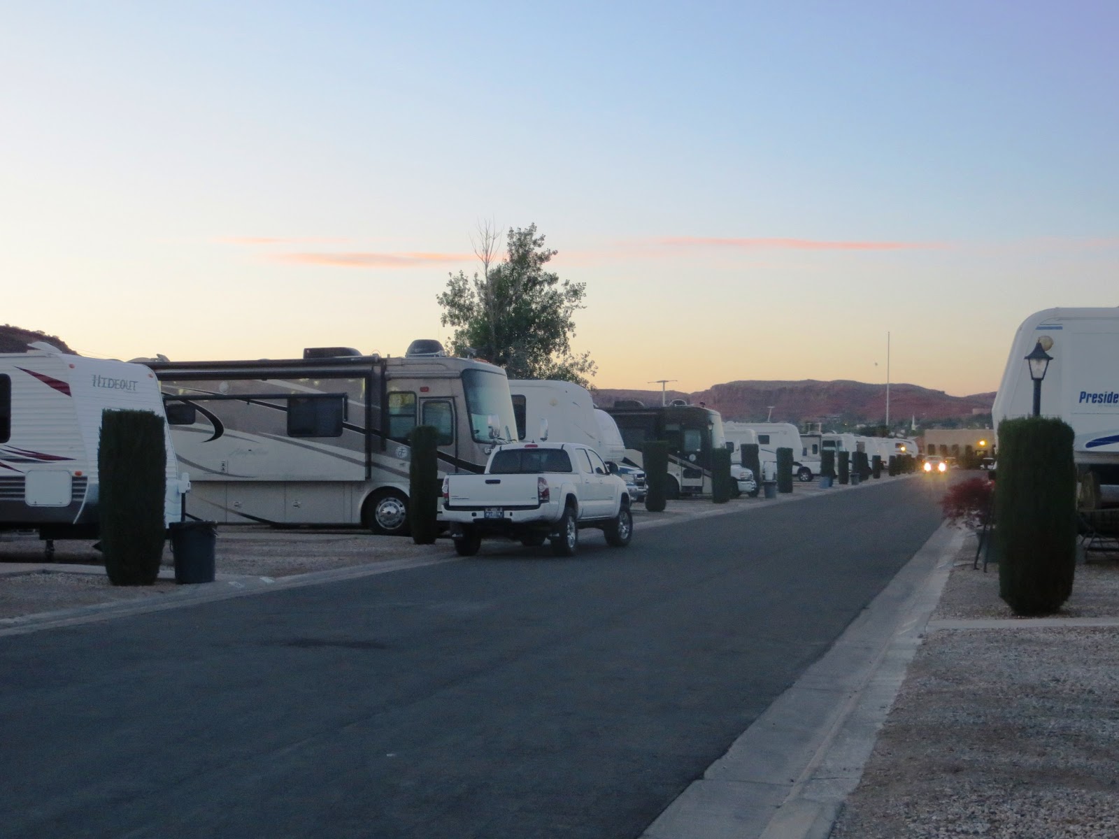 . RV PARK REVIEW McArthur's Temple View RV Park, St Utah