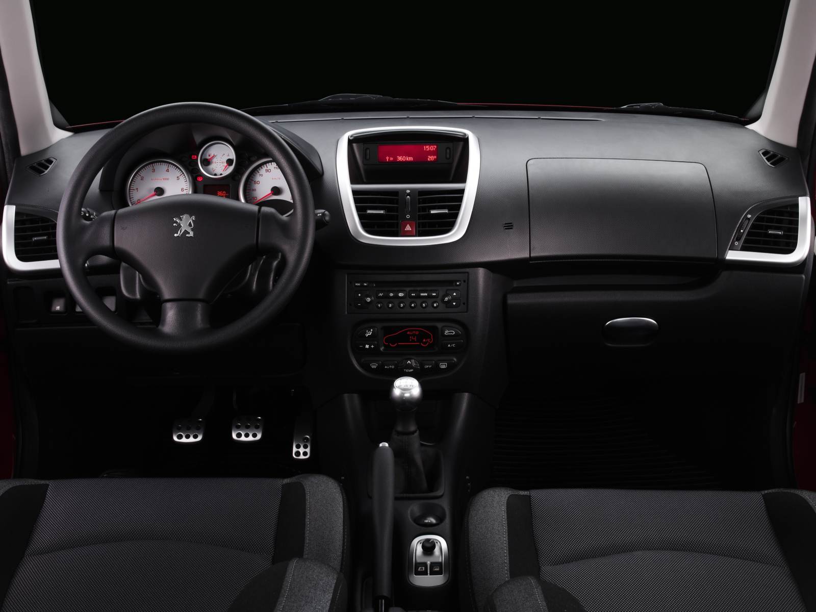Sobre Peugeot 207 SW Peugeot-207-SW-2012+(1)