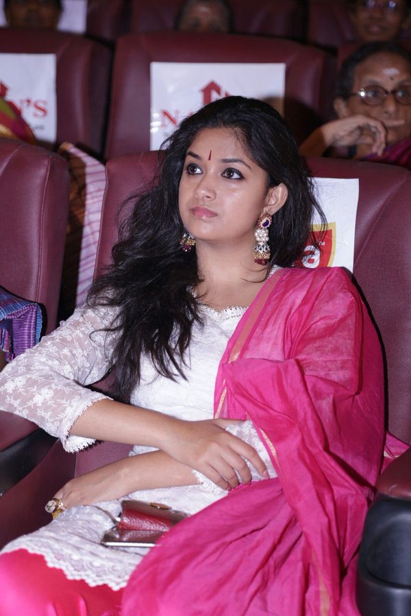 actress keerthi suresh latest
