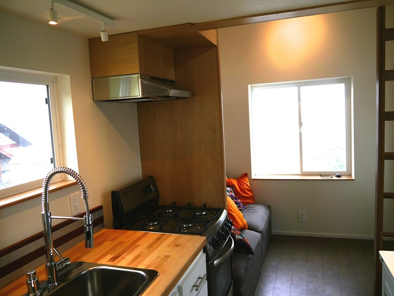 200 Sq Ft Tiny House 200 Sq Ft Tiny House
