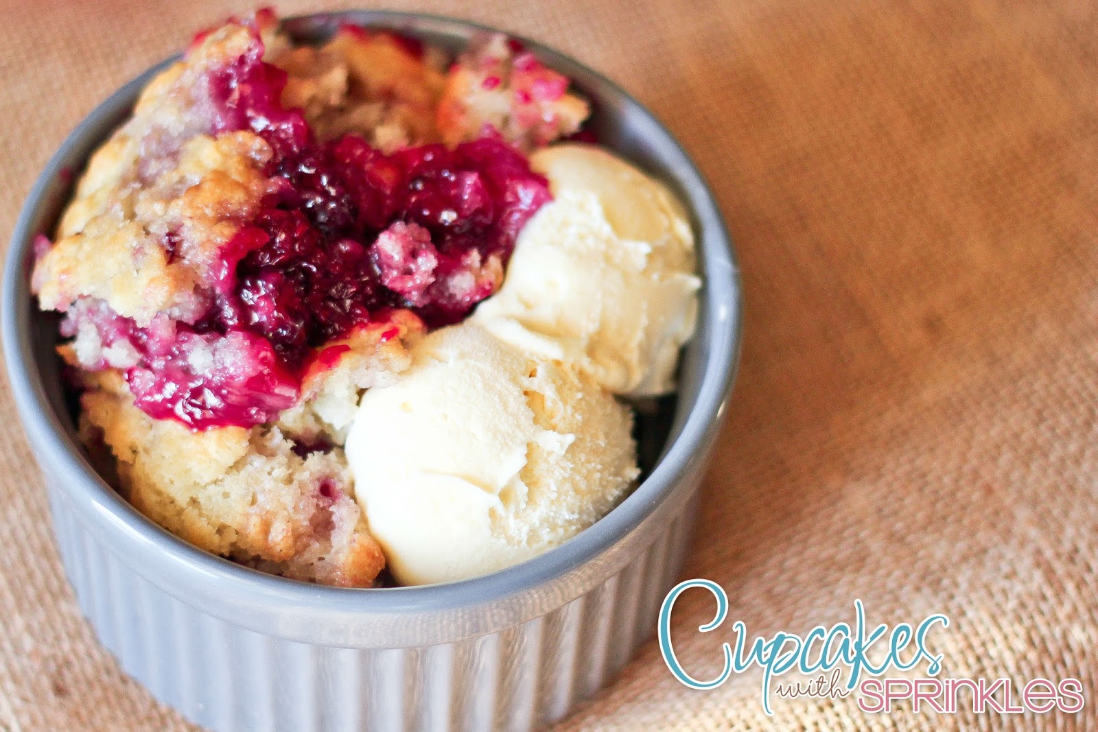 Cupcake with Sprinkles Blackberry Cobbler