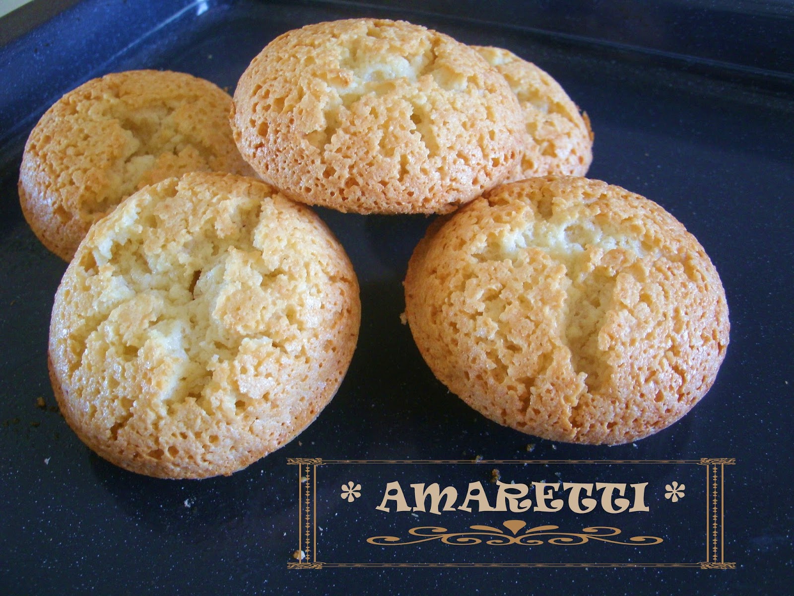 Pâtisseries et Compagnie Amaretti {biscuits italiens aux amandes}