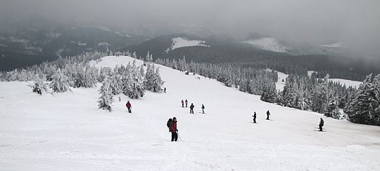 W drodze na Pilsko ponad Halą Słowikową.