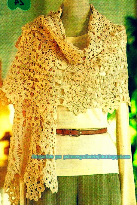 Chal diseño floral al crochet