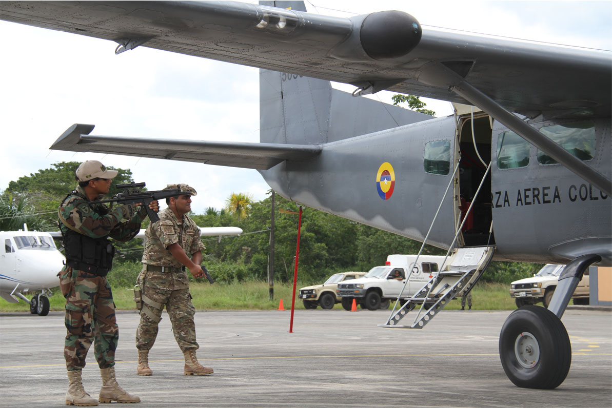 Fuerza Aerea Colombiana Ejercicios PERCOL