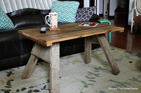 rustic, reclaimed wood, barnwood, coffee table, farmhouse, http://goo.gl/2Ur94T