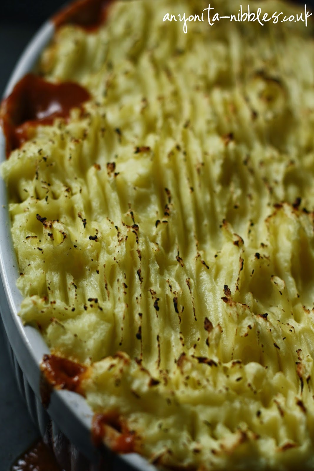 Mashed potatoes on a cottage pie from anyonita-nibbles.co.uk