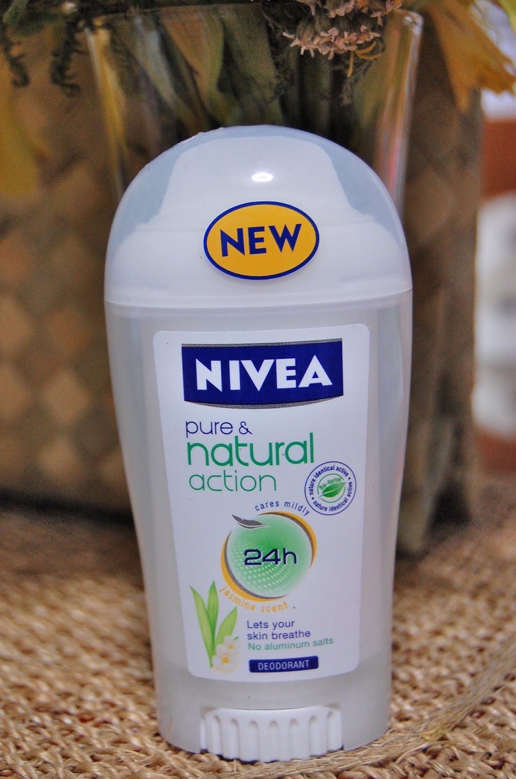 Sexy Nomad's Styled Life My Nivea Pure & Natural Review