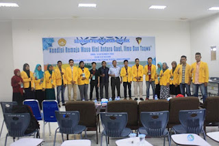 PANITIA DAN MOTIVATOR SEMINAR PENETAPAN AKHLAK 2016