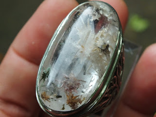 natural sagenitic quartz
