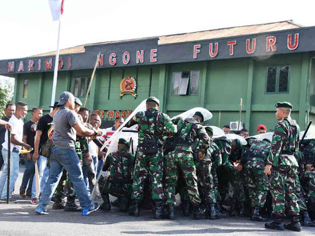 Korem Babullah Gelar Simulasi Penanganan Huru Hara di Ternate Korem Babullah Gelar Simulasi Penanganan Huru Hara di TernateKorem Babullah Gelar Simulasi Penanganan Huru Hara di Ternate