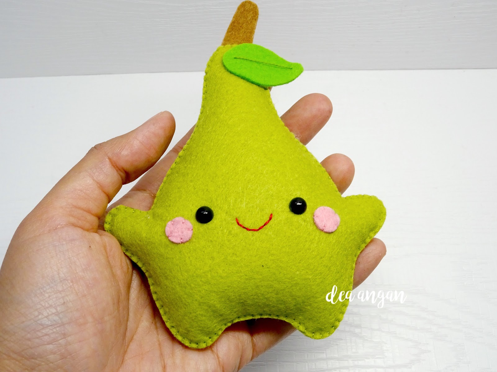 kawaii felt plushies
