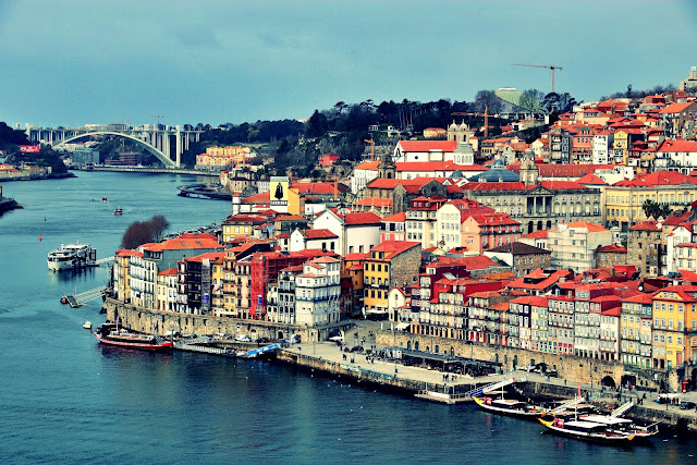 Najlepsze punkty widokowe w Porto Najlepsze punkty widokowe w Porto? Gdzie je znaleźć? Skąd rozciąga się najpiękniejsza panorama miasta Porto?