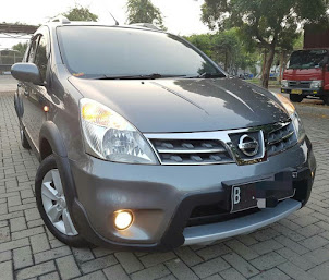 Nissan Livina X-Gear  AT 2012