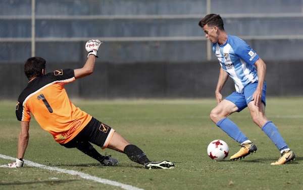 El Atlético Malagueño gana con lo justo al Villacarrillo (0-1)