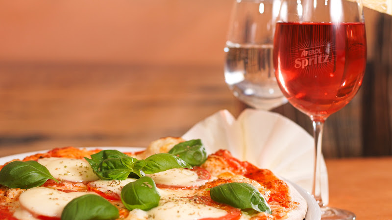 Italian Cuisine... Pizza, Aperol Spritz