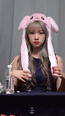 토끼모자 쓴 우주소녀.jpgif | 인스티즈