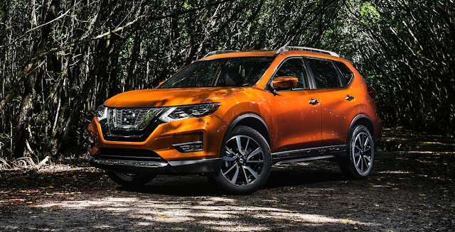 Rogue 2017 Nissan Rogue orange