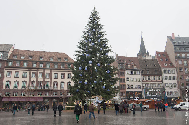Arbol de Navidad Estrasburgo turismo Alsacia