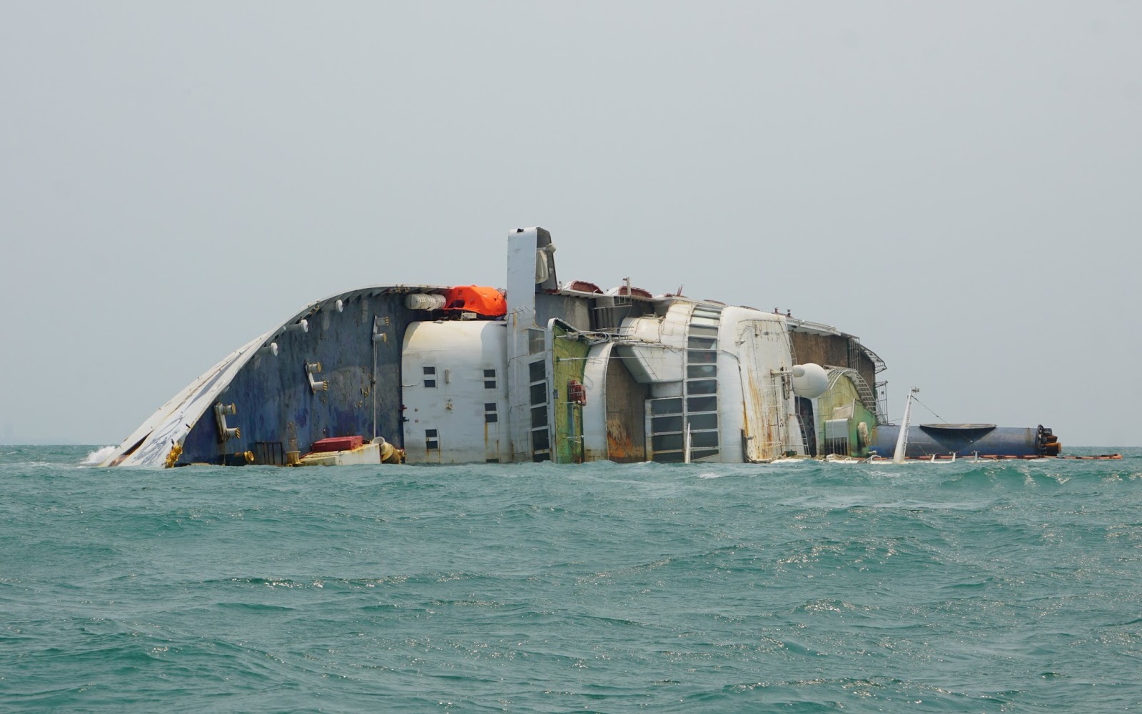 nick s cruise corner abandoned ocean dream sinks off thailand