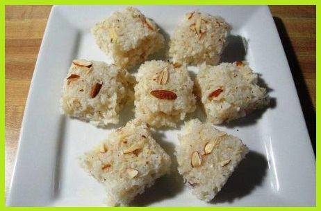 नारियल वर्फी बनाने की विधि - Nariyal Barfi Recipe in Hindi नारियल वर्फी बनाने की विधि - Nariyal Barfi Recipe in Hindi