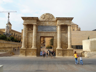 Puerta del Puente Romano de Córdoba