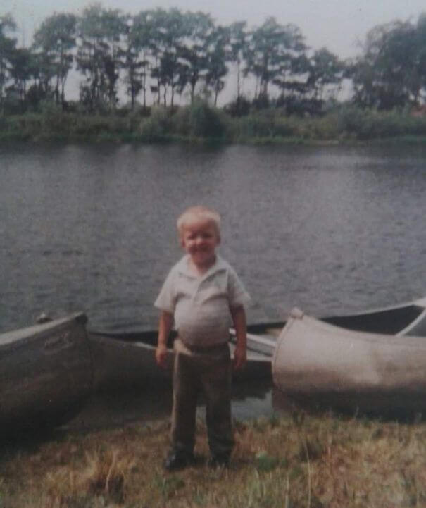 20 Embarrassing Childhood Pictures Of Kids That Look Some Decades Older 20 Embarrassing Childhood Pictures Of Kids That Look Some Decades Older