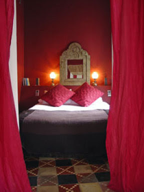 Decoraciones y Modernidades: Modernos dormitorios en color rojo 2012