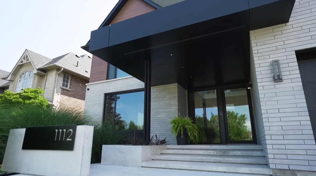 61 Interior Design Photos vs. 1112 Forest Manor Gate, Oakville, ON Luxury Home Tour