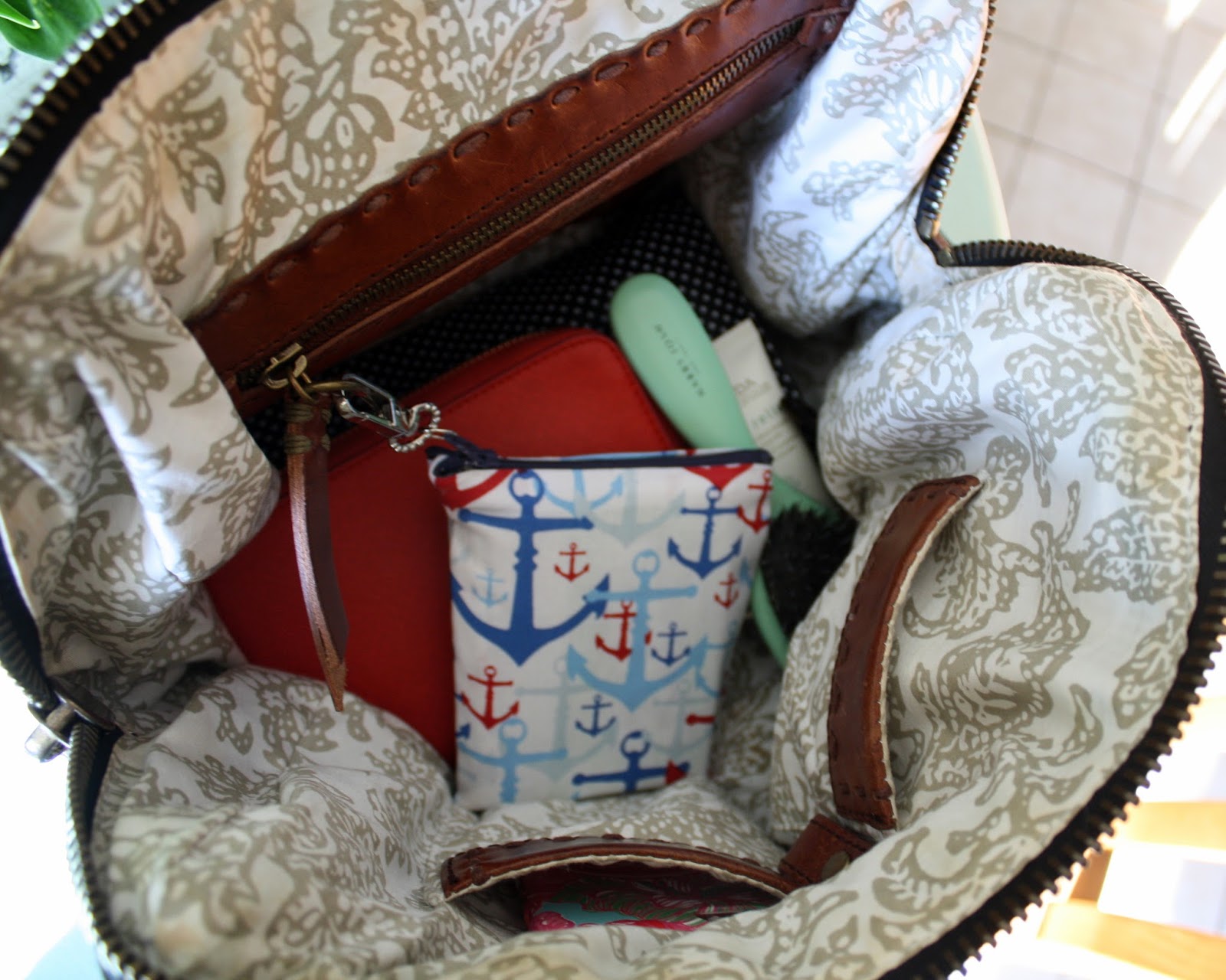 DIY stick gum pouch