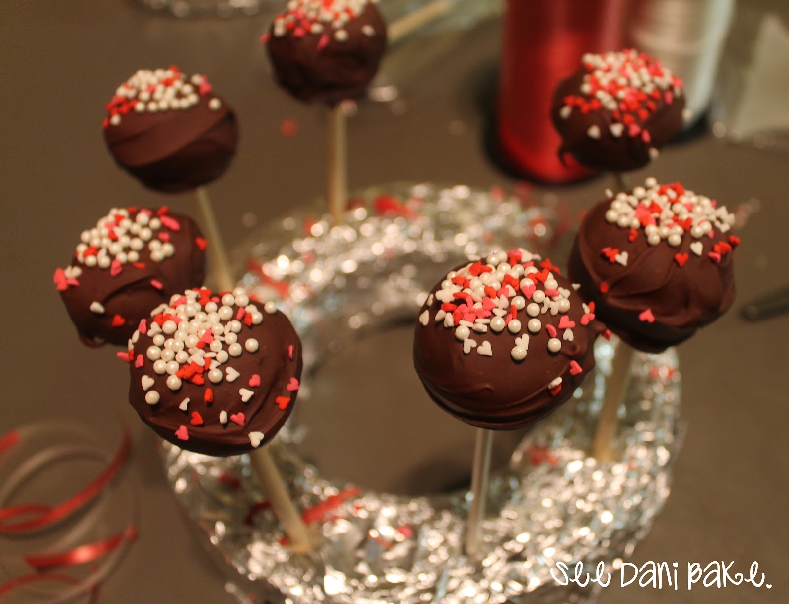 Mexican Hot Chocolate Cake Pops See Dani Bake.