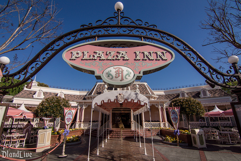 Yo Ho Yo Ho A Blogger's Life For me!: Disneyland Plaza Inn Lunch Review