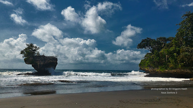 Pantai Madasari di Pangandaran Pantai Madasari di Pangandaran