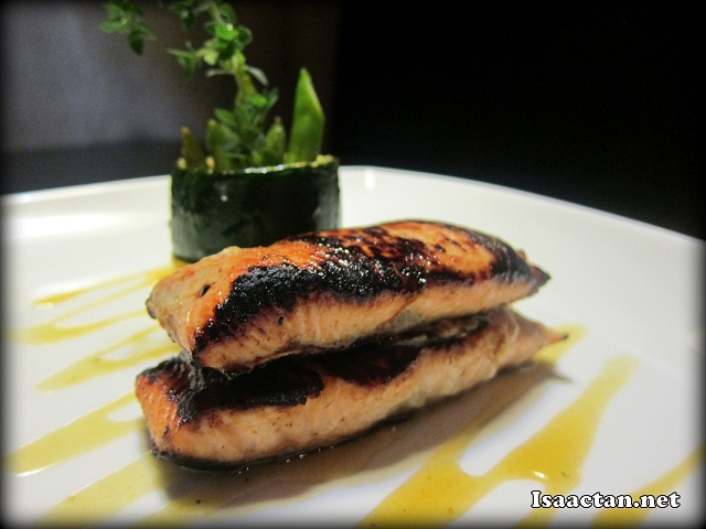 Honey & Grain Mustard Glazed Salmon - RM48
