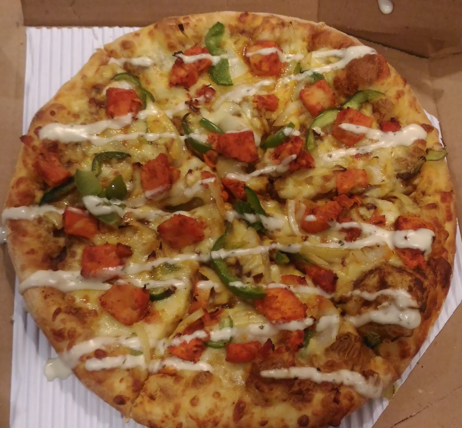 Заказать пиццу верхняя пышма. Пицца Пай Доминос. Крабовая пицца хорошая пицца. Пай пицца Дербент. Пицца верхняя Пышма.