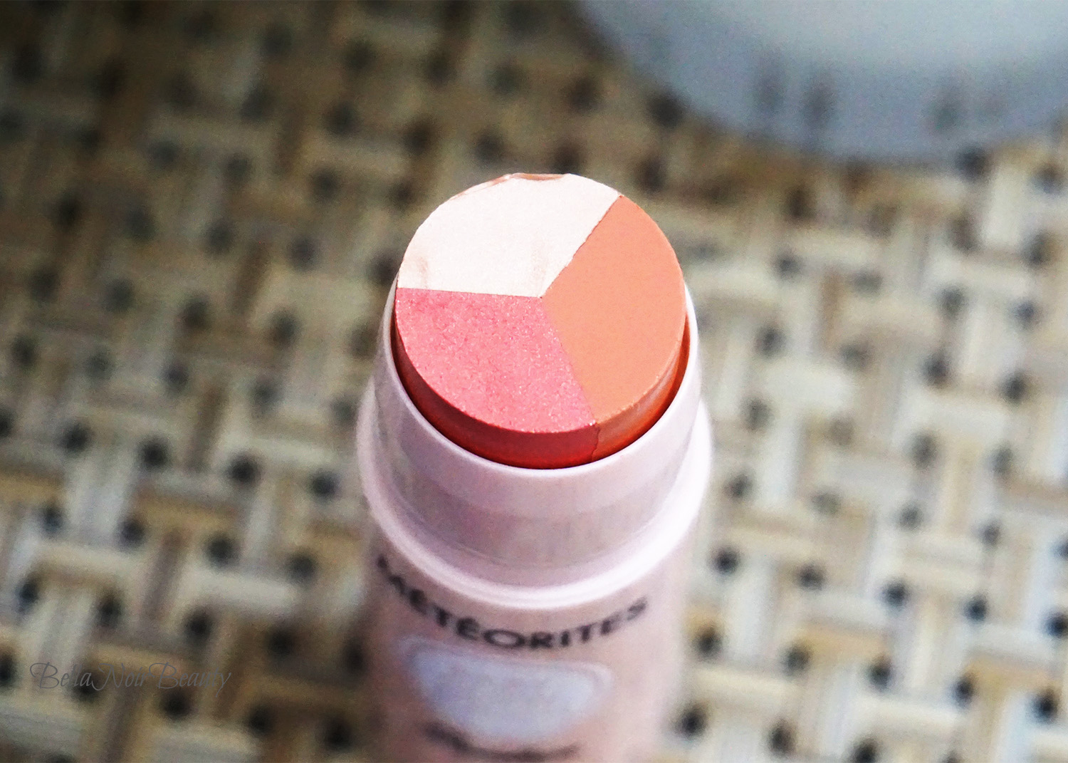 Sunkissed with Guerlain Meteorites Baby Glow Touch Luminizer Stick