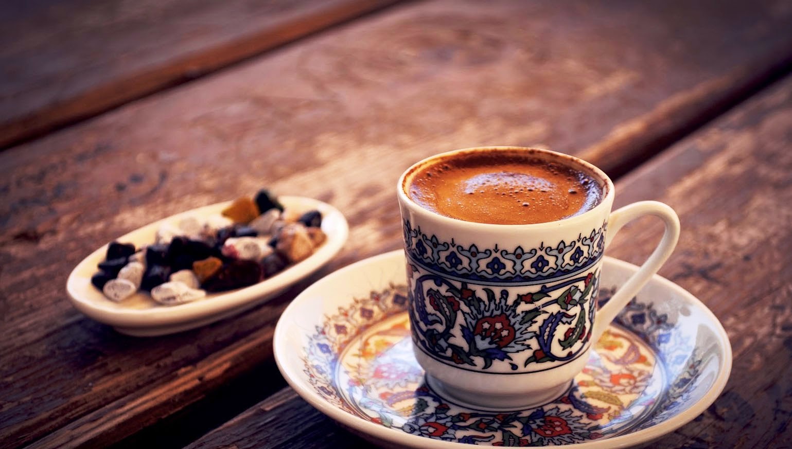 Sütlü Kahve Nasıl Yapılır Sütlü Kahve Nasıl Yapılır