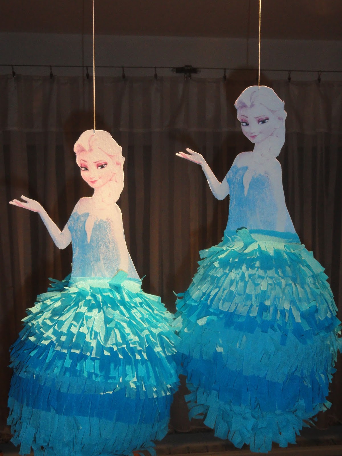 Farbenfrohe Kinkerlitzchen Pinatas