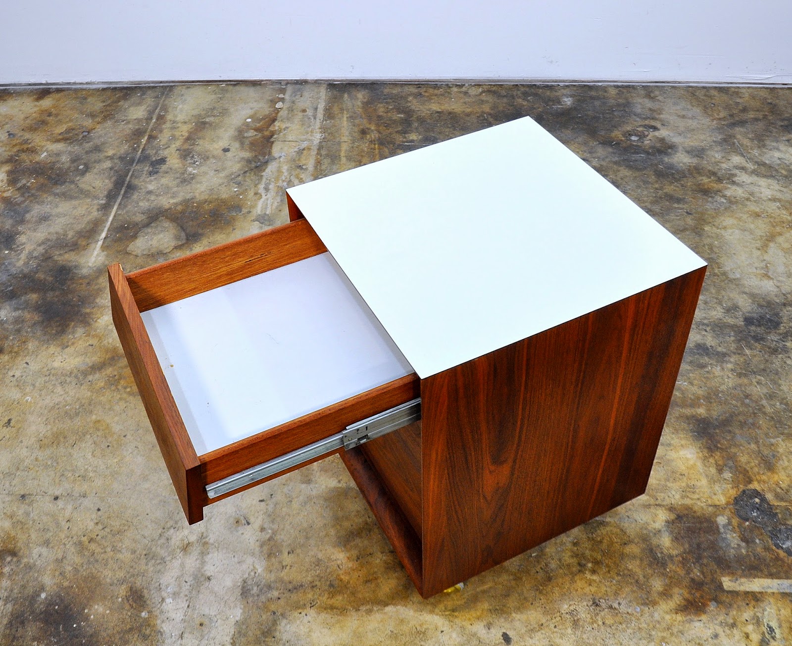 SELECT MODERN Mid Century Rolling Bar Cart, Nightstand or Side Table