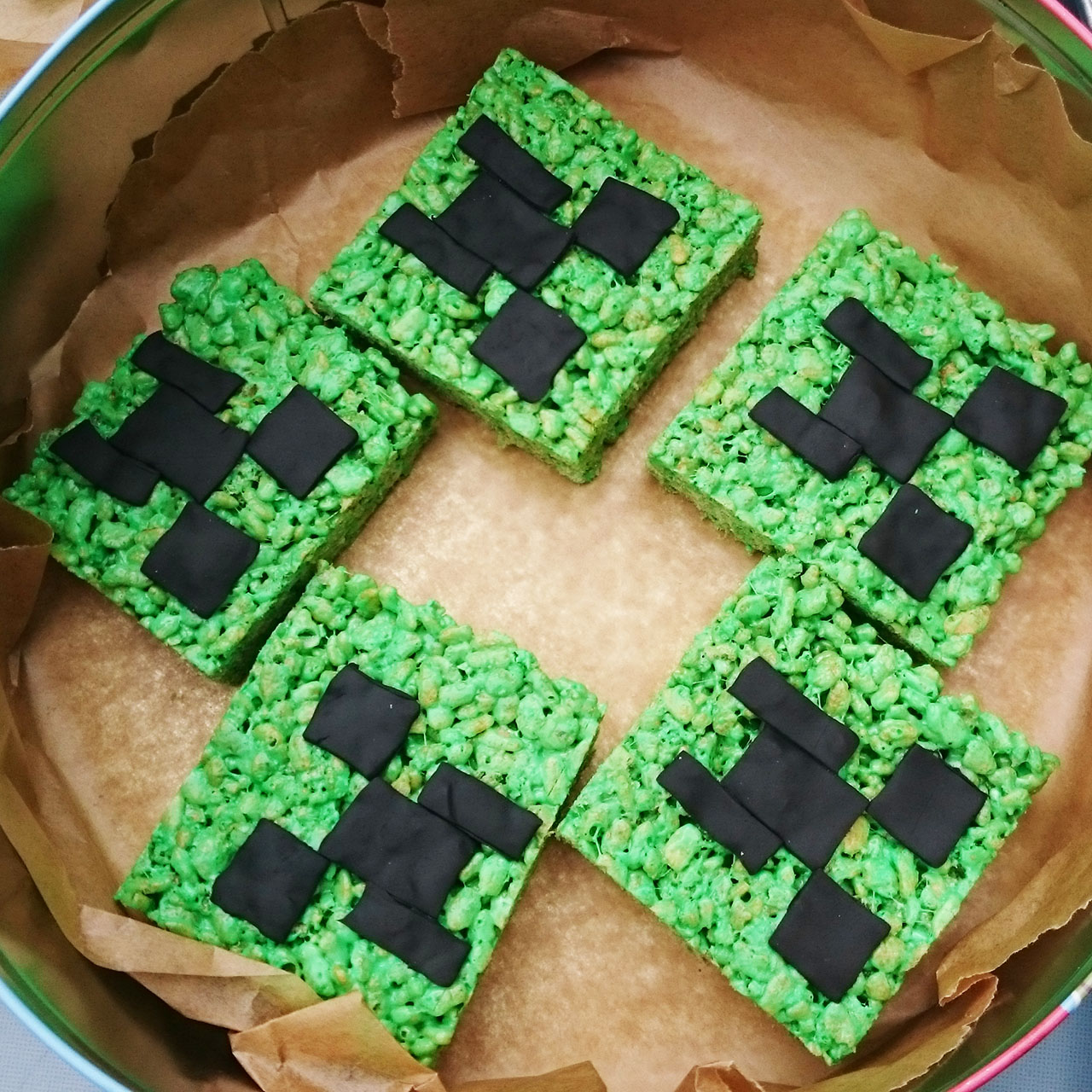 Easy Homemade Minecraft Cakes And Treats Tech Age Kids