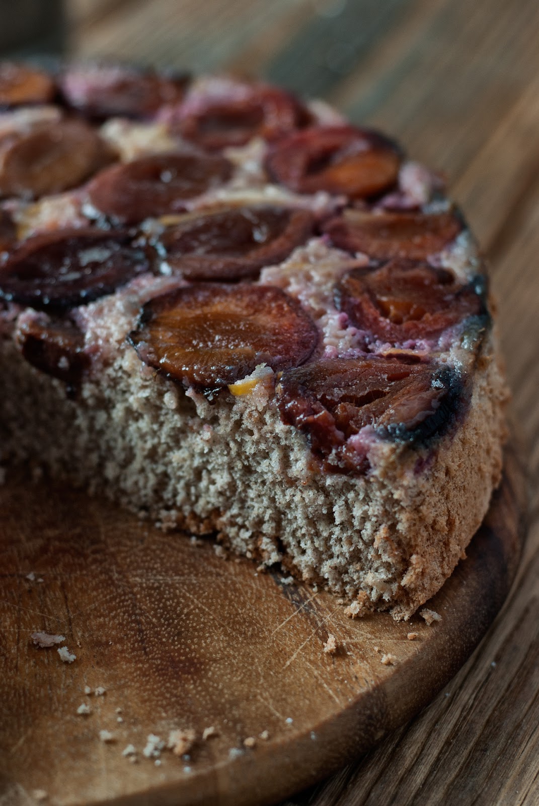Biszkopt z owocami bez glutenu