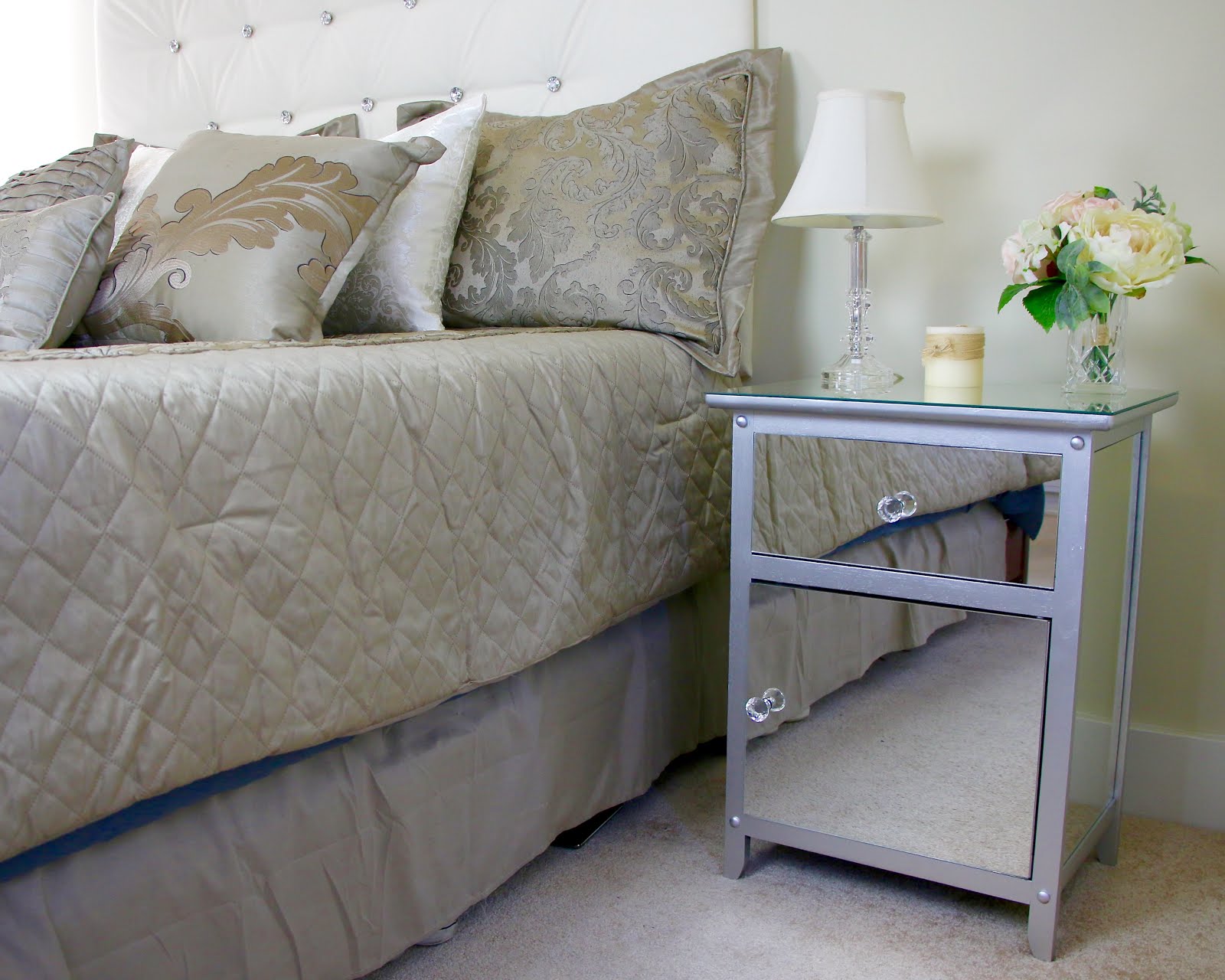 {VIDEO} DIY Mirrored Nightstands Hack Mirrored Furniture Makeover For