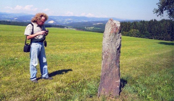Heinrich Kusch Menhir