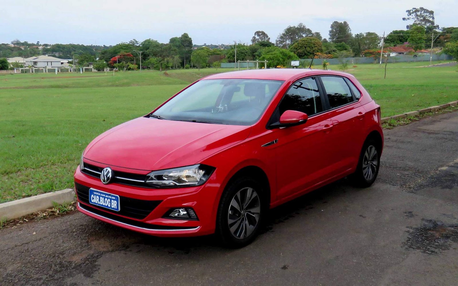 VW Polo 200 TSI Automático testdrive nas concessionárias