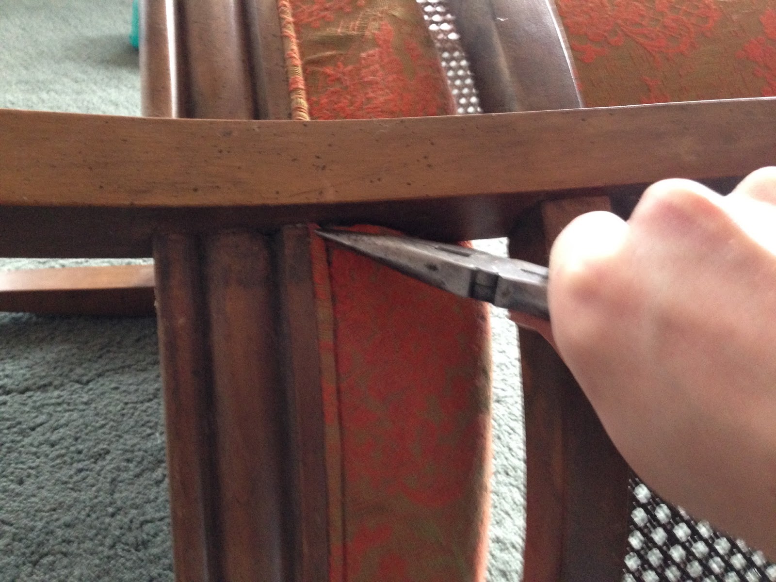 do it yourself divas DIY Wicker Chairs Makeover