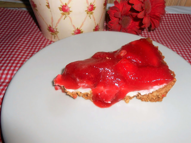 tarta de queso y fresas