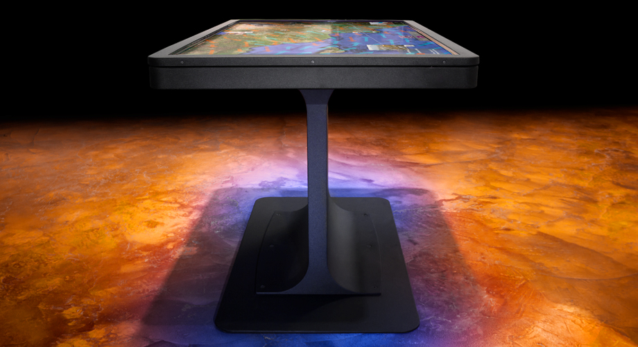 Ideum Multitouch High Tech Table modelings
