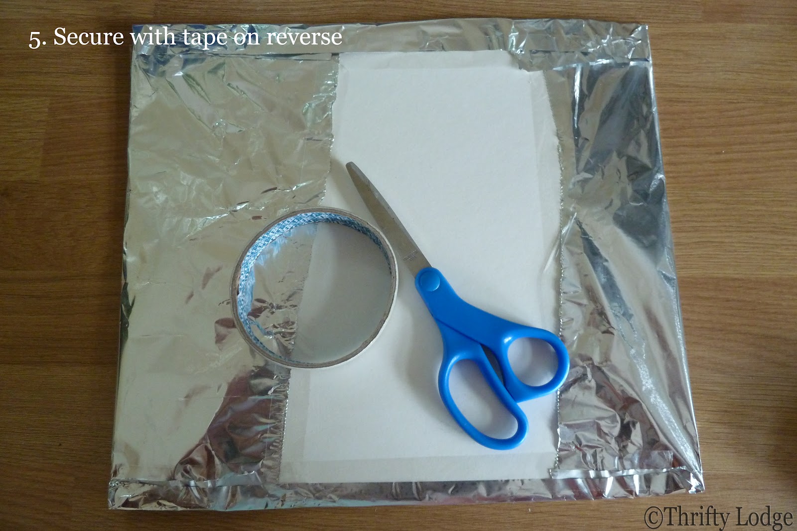Thrifty Lodge Make Your Own Cake Board
